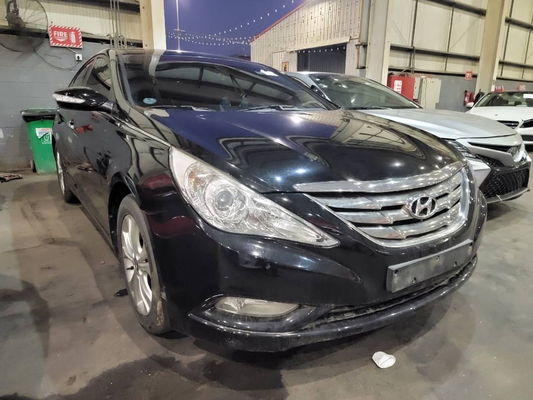2010 HYUNDAI SONATA — 134478 KM — Lot A087129 — Main - Marhaba Auctions Used Cars - Image 4