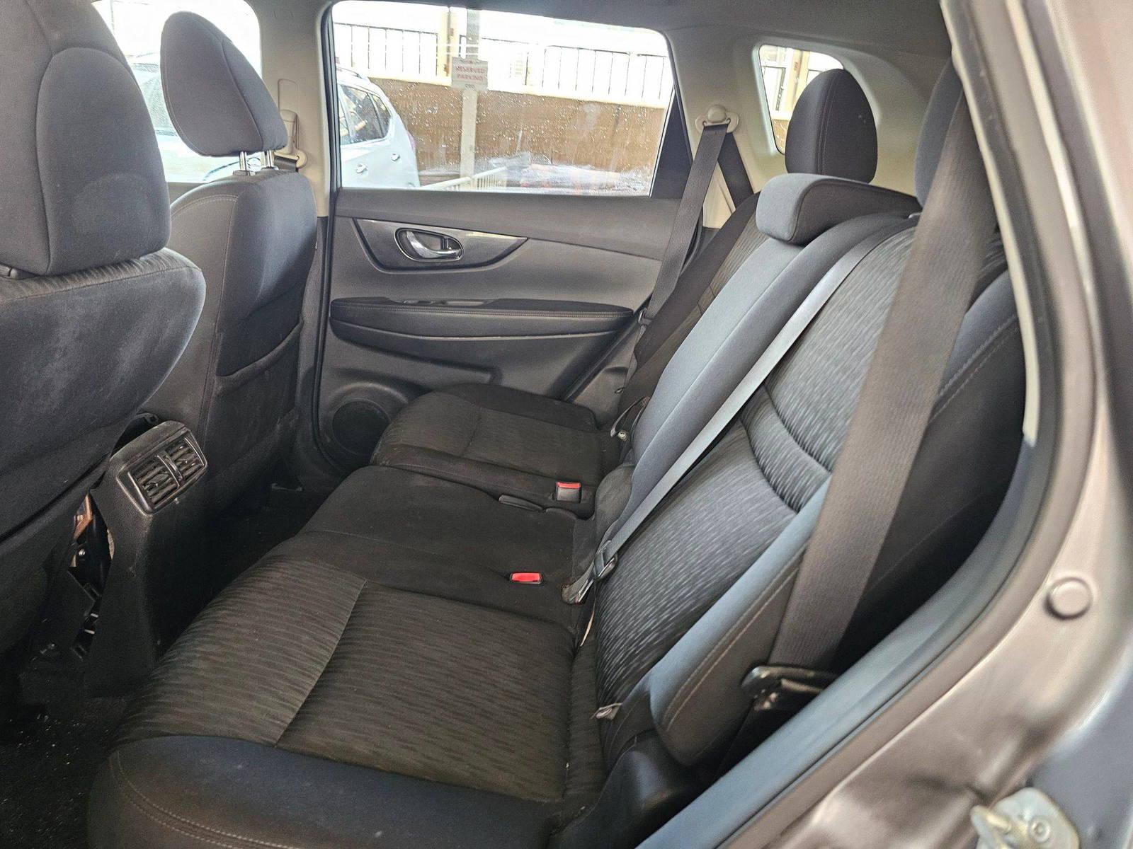 NISSAN ROGUE 2017 - Marhaba Auction Used Cars - Image 9