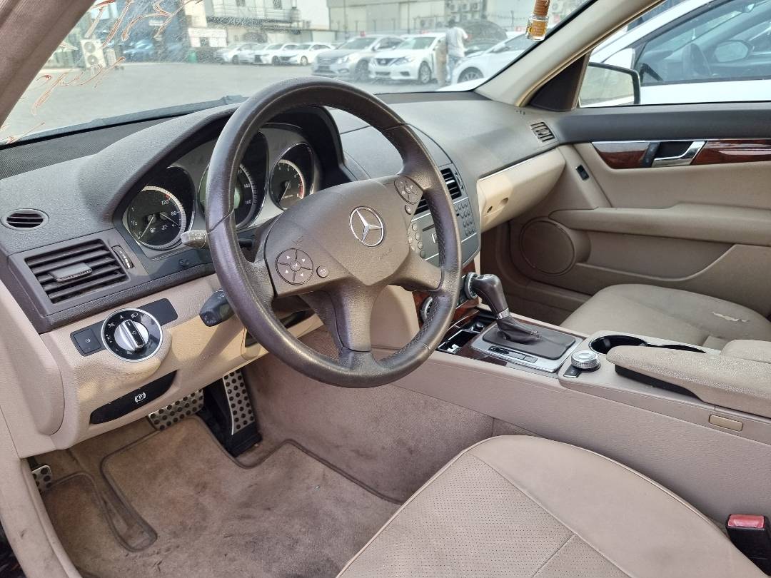 2011 MERCEDES BENZ C300 — 226266 Miles — Lot 125487 — Ind. 12 - Marhaba Auctions Used Cars - Image 8