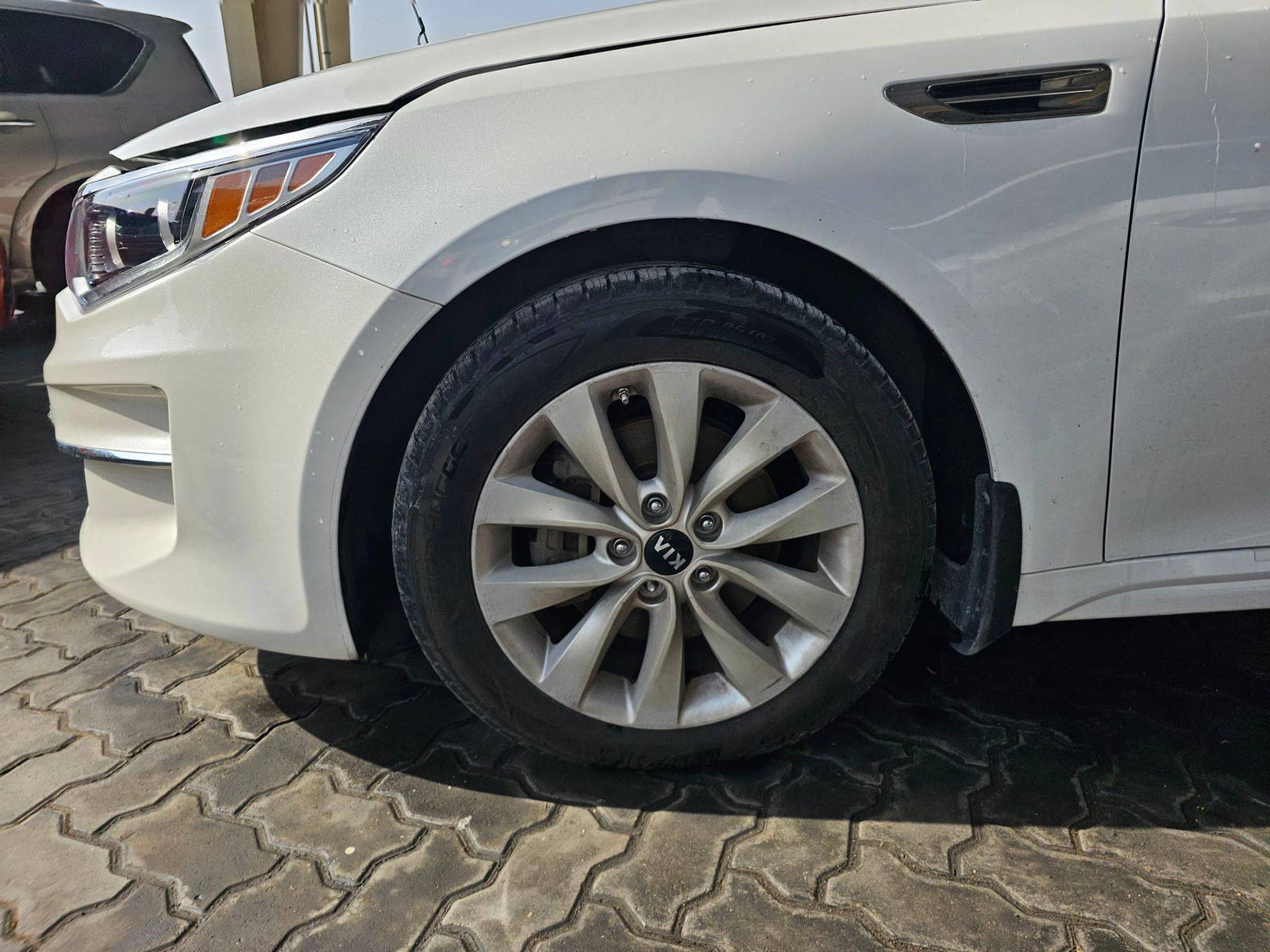 2016 KIA OPTIMA — 109523 Miles — Lot 92841085 — Souq - Marhaba Auctions Used Cars - Image 12