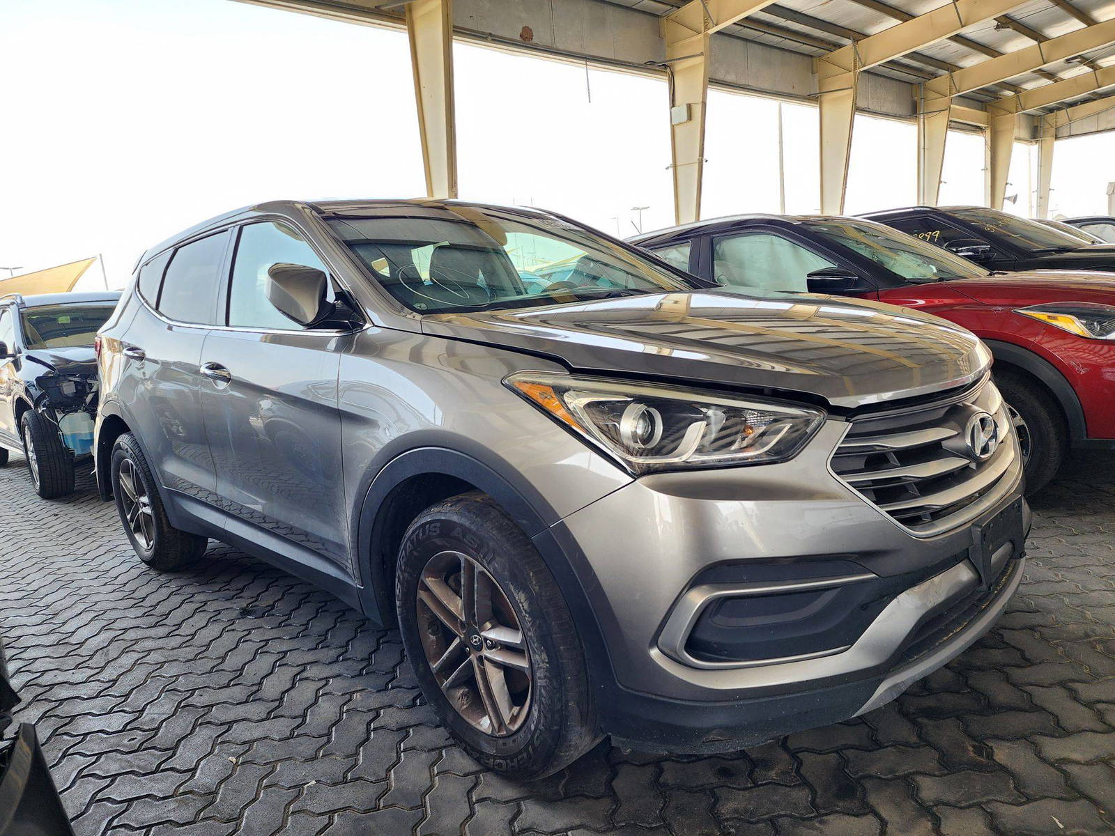 2018 HYUNDAI SANTA FE SPORT — 85208 Miles — Lot 42517384 — Souq - Marhaba Auctions Used Cars - Image 4