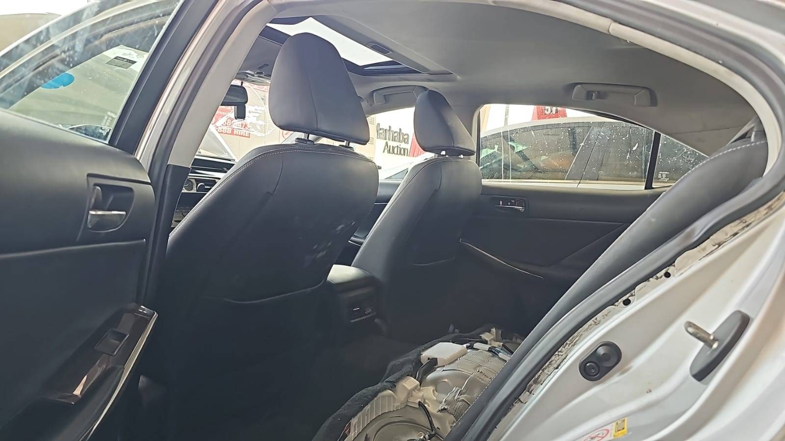 LEXUS IS-350 2014 - Marhaba Auction Used Cars - Image 11