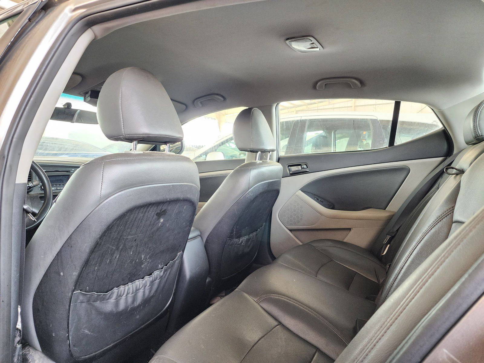 2012 KIA OPTIMA — 206273 Miles — Lot 49922554 — Souq - Marhaba Auctions Used Cars - Image 6