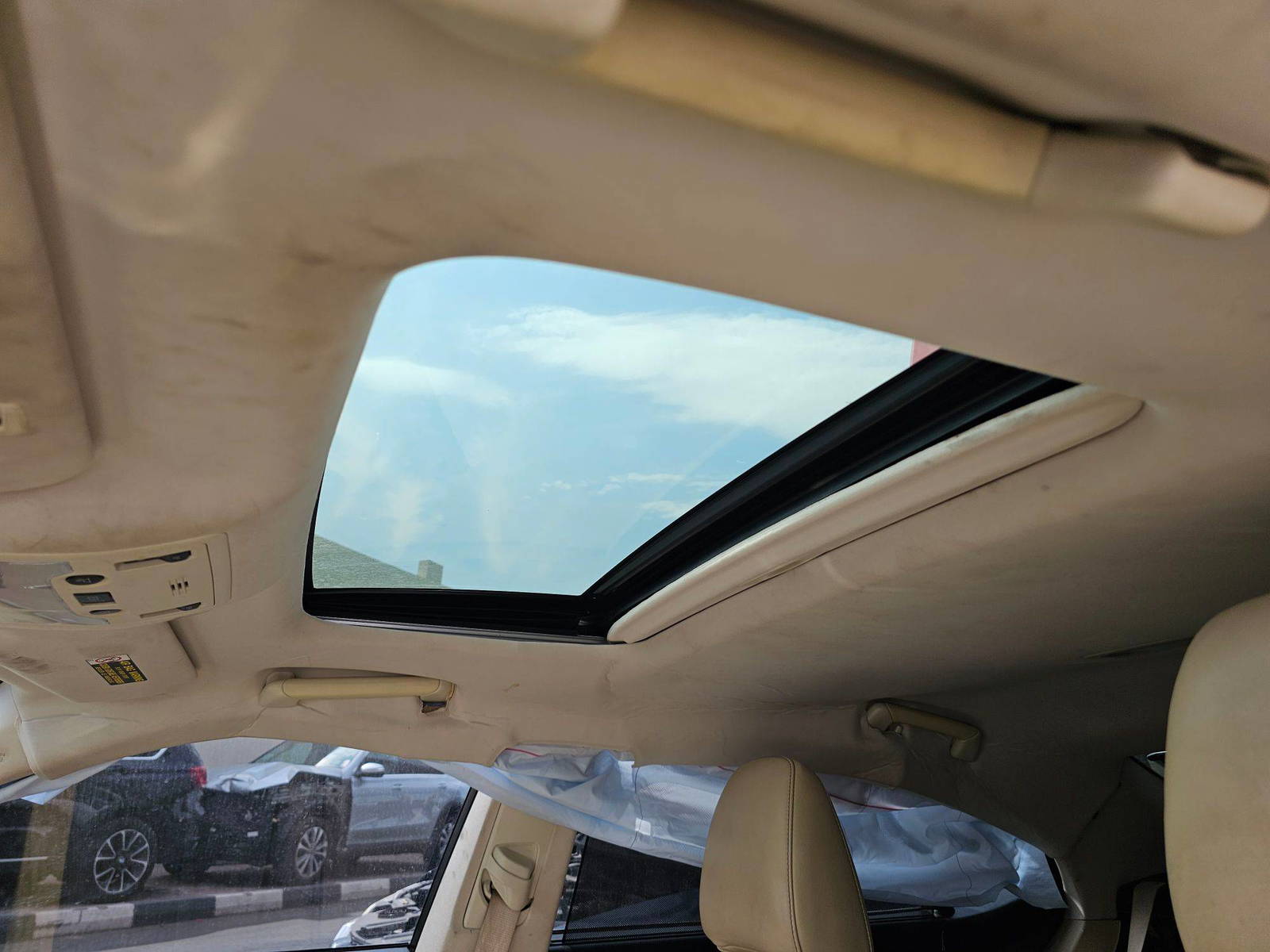 LEXUS ES 300H 2014 - Marhaba Auction Used Cars - Image 9