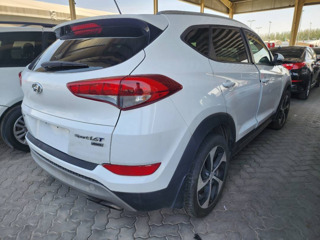 2017 HYUNDAI TUCSON — 105838 Miles — Lot 76515723 - Marhaba Auctions Used Cars - Image 10