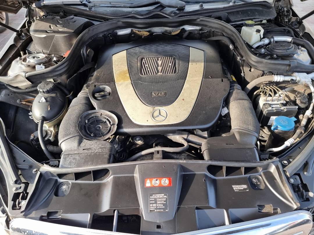2011 MERCEDES BENZ E 350 — 209982 Miles — Lot 125487 — Souq - Marhaba Auctions Used Cars - Image 11