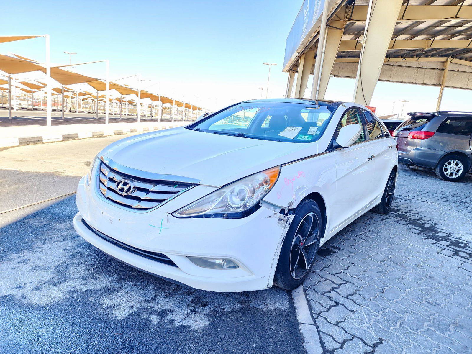 2013 HYUNDAI SONATA — 180320 Miles — Lot 40351497 — Souq - Marhaba Auctions Used Cars - Image 3