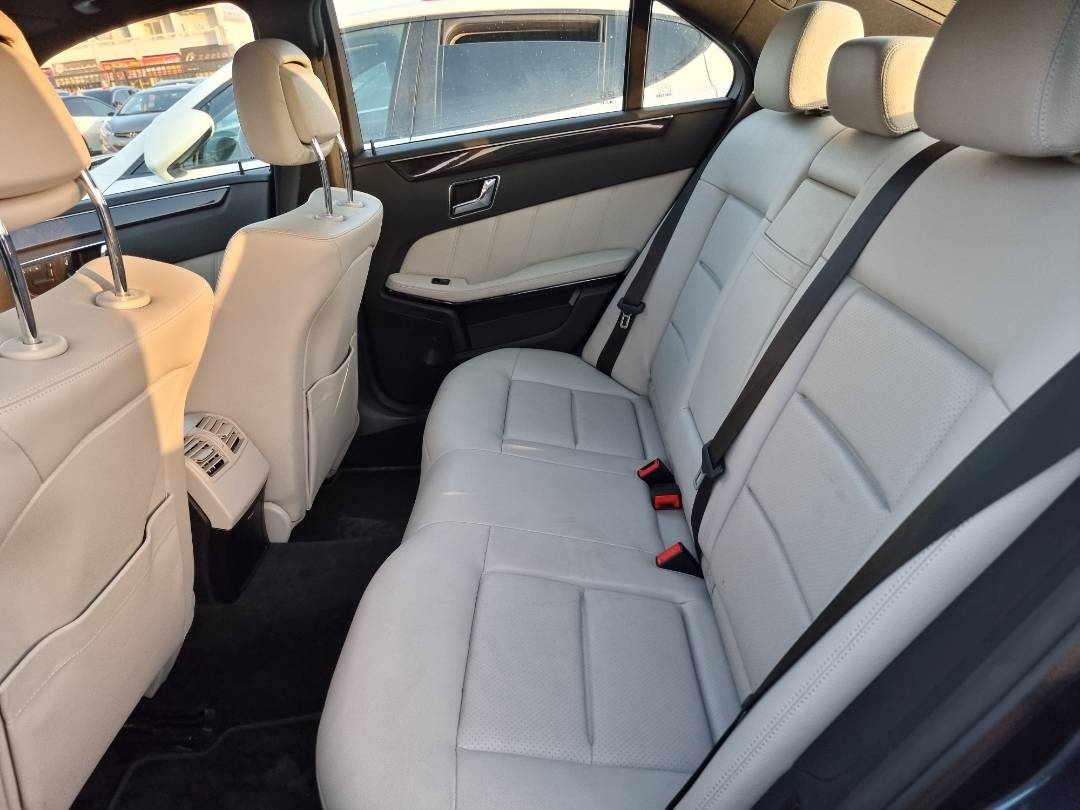 2010 MERCEDES BENZ E 350 — 177716 Miles — Lot 214587 — Ind. 12 - Marhaba Auctions Used Cars - Image 6