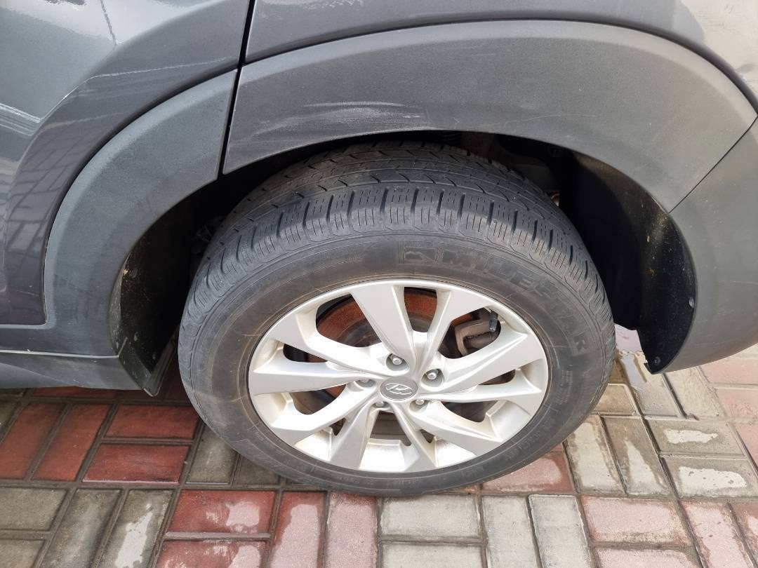 2019 HYUNDAI TUCSON — 82998 Miles — Lot 215478 — Ind. 12 - Marhaba Auctions Used Cars - Image 9