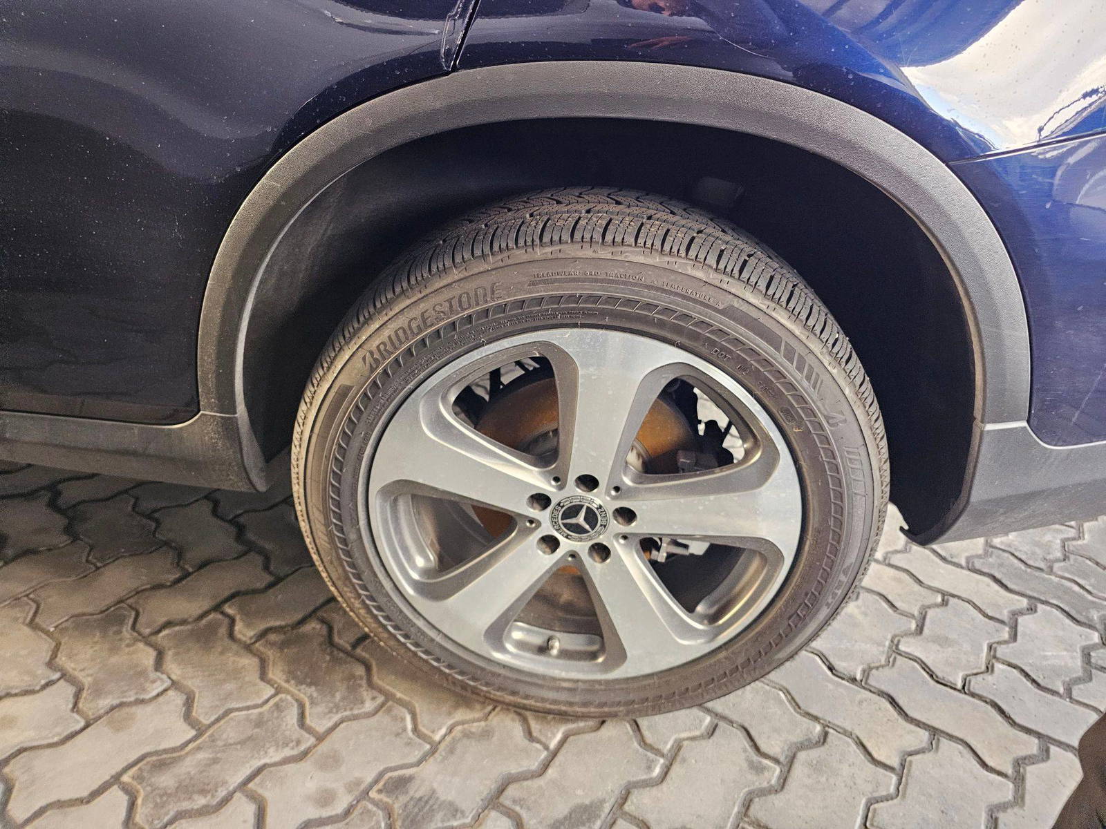 2019 MERCEDES BENZ GLC-300 — 88702 Miles — Lot B0KV158601 — Souq - Marhaba Auctions Used Cars - Image 9