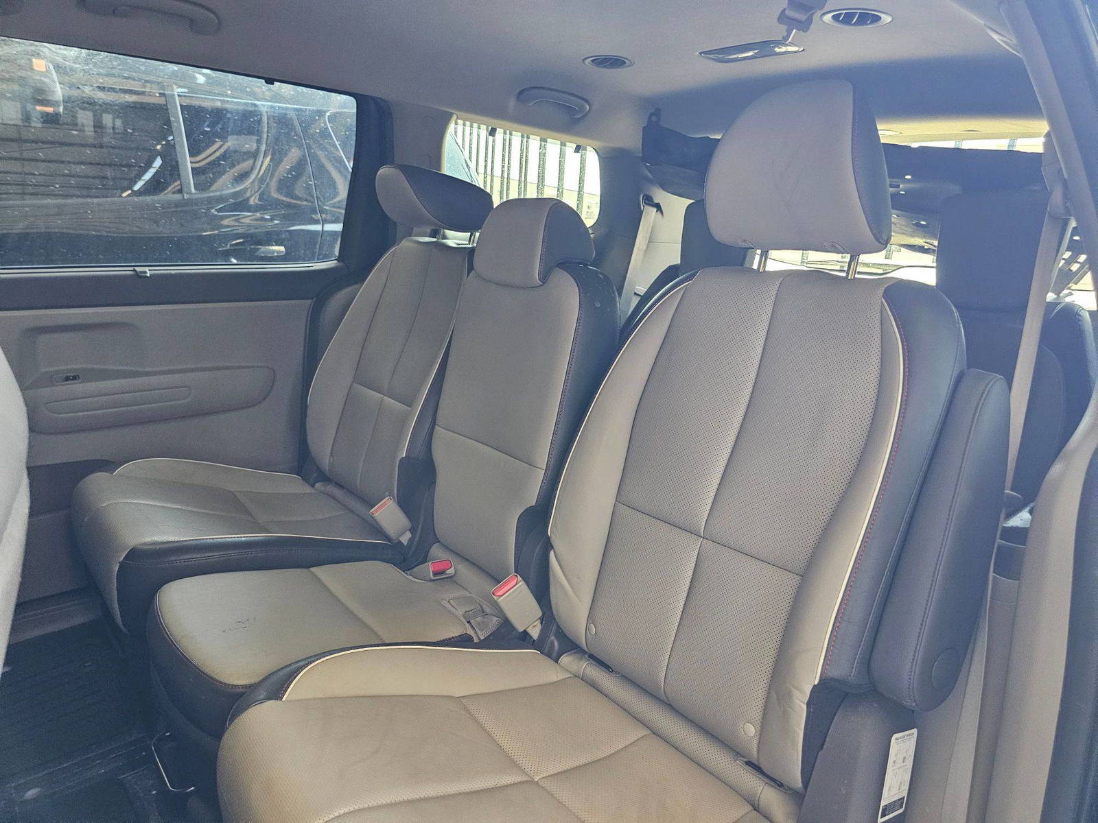 KIA SEDONA 2018 - Marhaba Auction Used Cars - Image 7