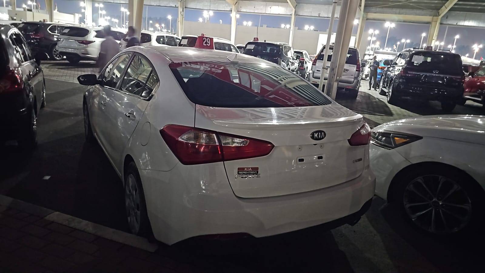 2016 KIA FORTE — 189978 KM — Lot 511508 — Souq - Marhaba Auctions Used Cars - Image 3