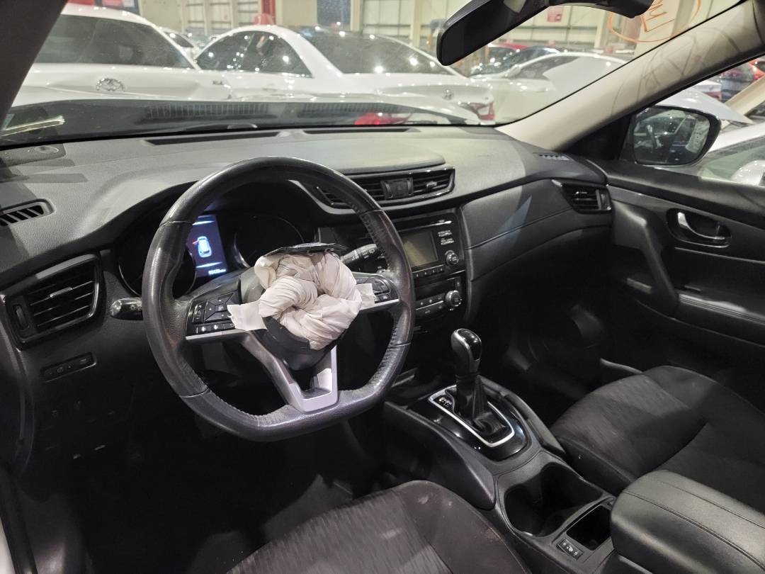 2017 NISSAN ROGUE — 95420 Miles — Lot MT5HP587228 — Main - Marhaba Auctions Used Cars - Image 9