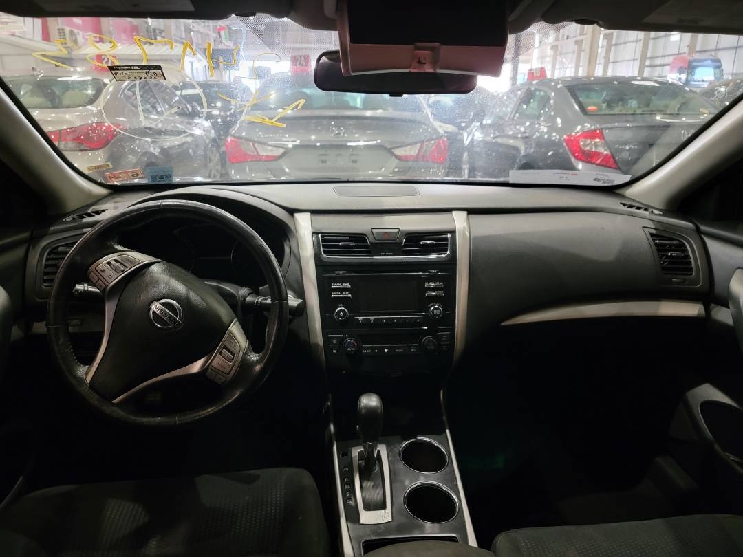 2015 NISSAN ALTIMA — 237276 Miles — Lot 44621204 — Main - Marhaba Auctions Used Cars - Image 7