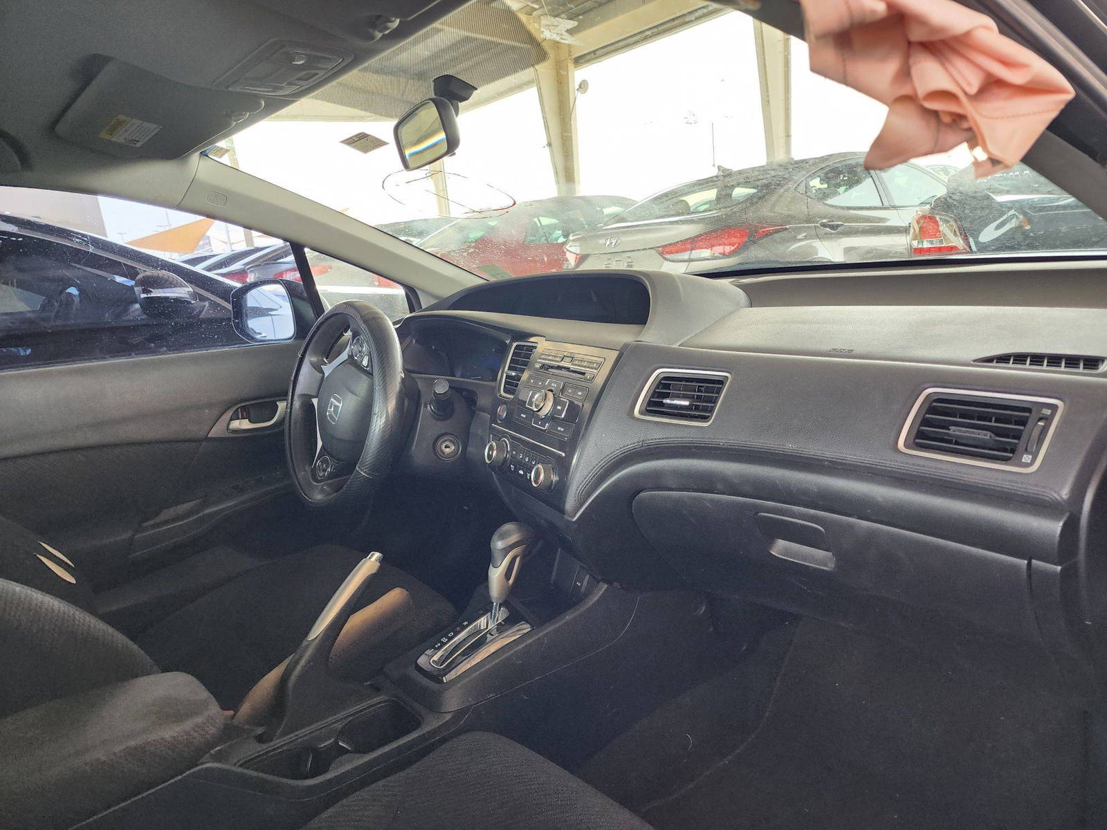 2013 HONDA CIVIC — 317465 Miles — Lot 38738567 — Souq - Marhaba Auctions Used Cars - Image 5