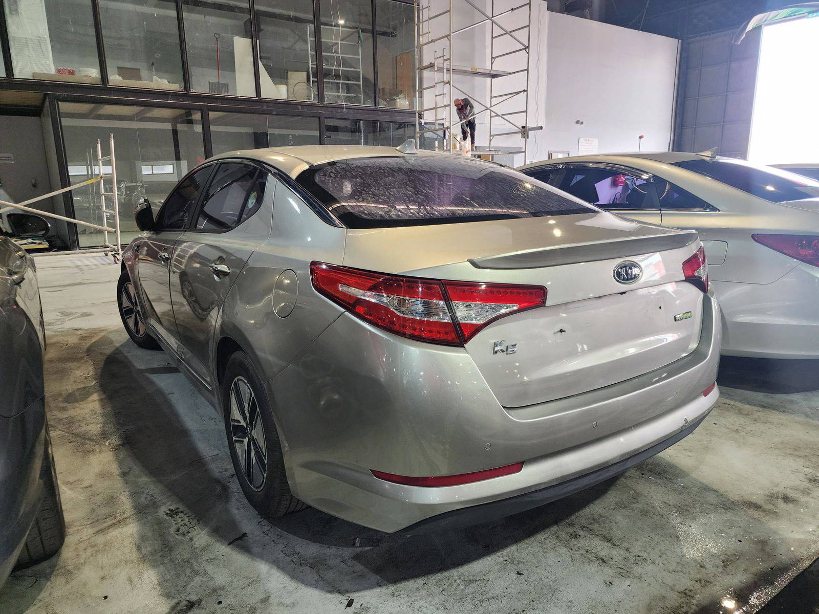 2012 KIA K5 — 294516 KM — Lot 006512 — Al Quoz - Marhaba Auctions Used Cars - Image 6