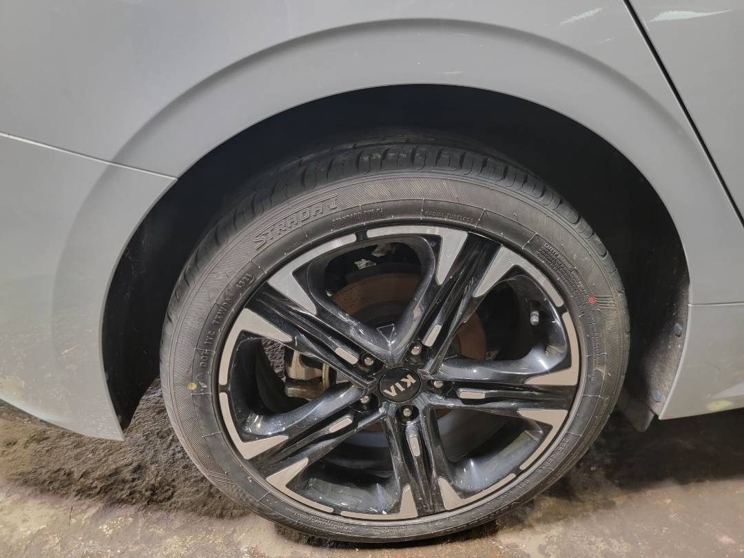 2021 KIA K5 — 45009 Miles — Lot G051799 - Marhaba Auctions Used Cars - Image 4