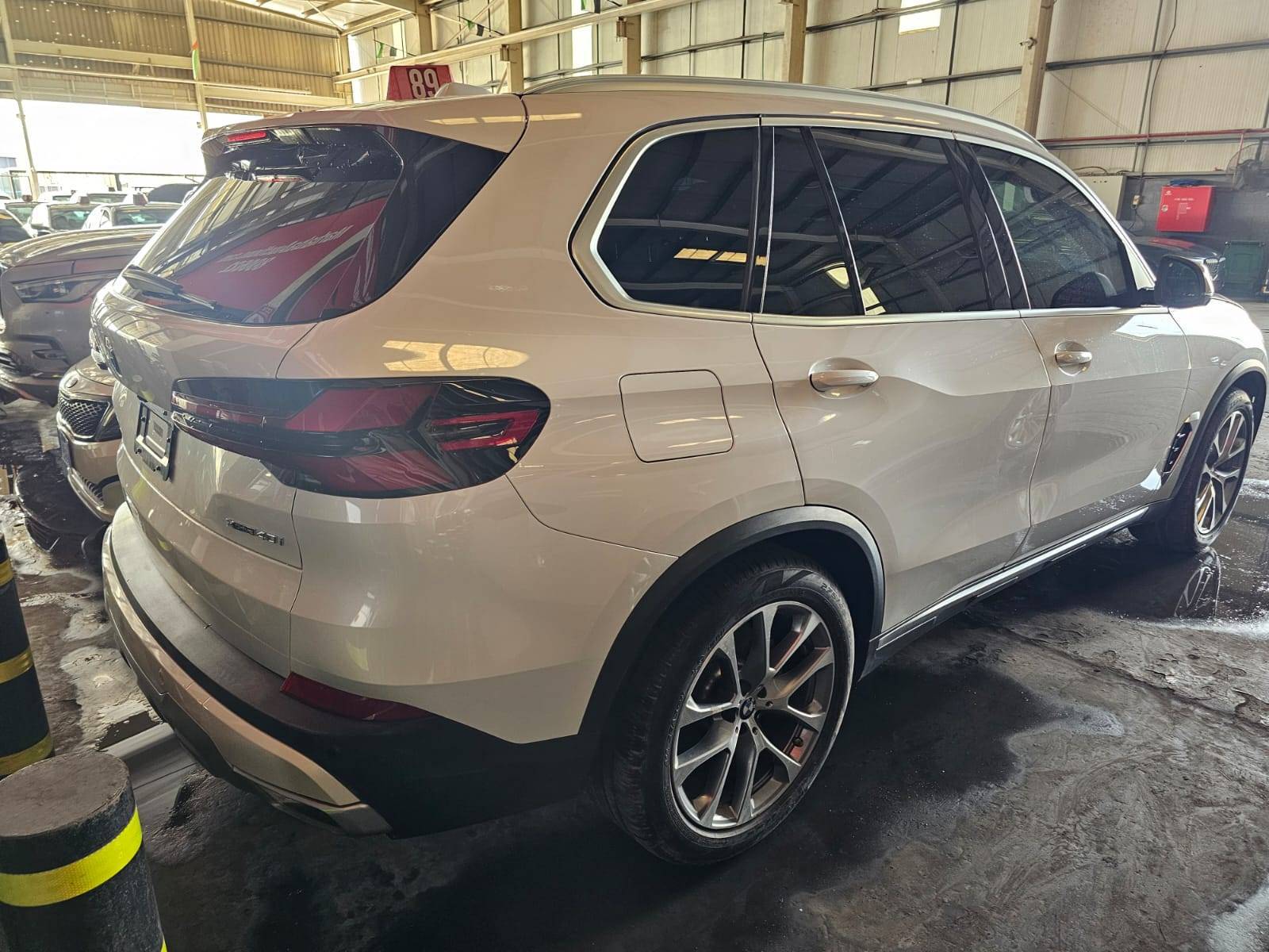 2024 BMW X5 XDRIVE40I — 13829 Miles — Lot 43177473 — Souq - Marhaba Auctions Used Cars - Image 6