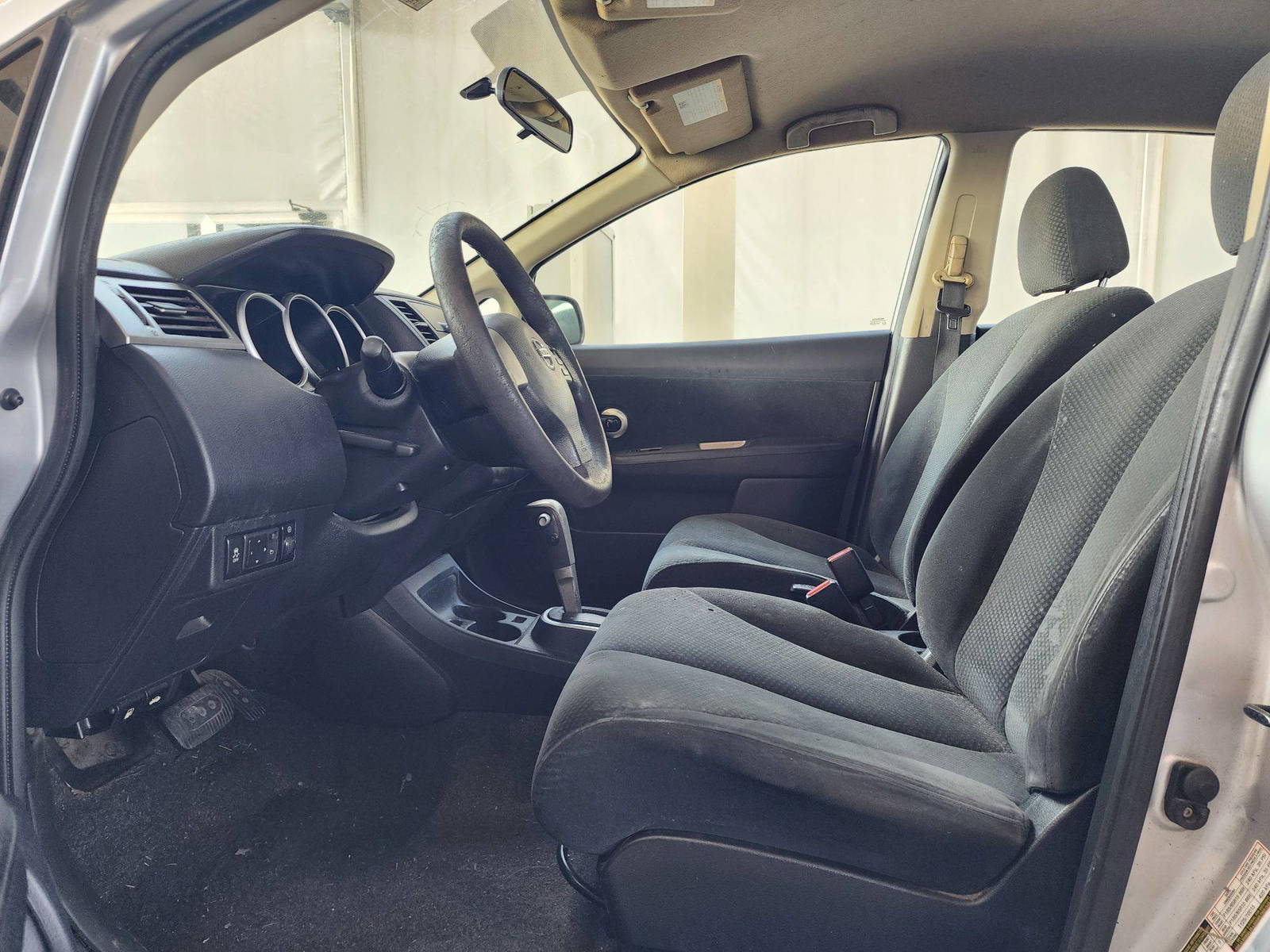 2012 NISSAN VERSA — 178021 Miles — Lot CL362510 — Souq - Marhaba Auctions Used Cars - Image 8