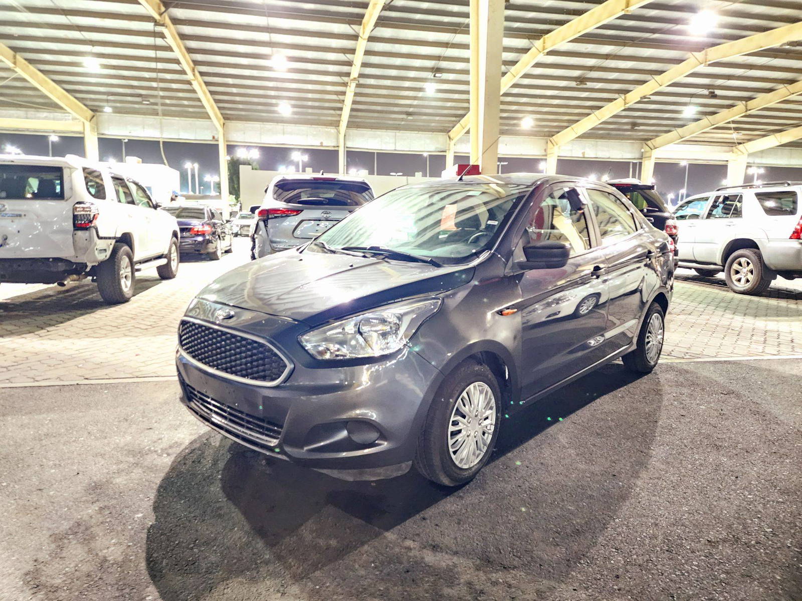2019 FORD FIGO — 102897 KM — Lot Z1KTD80384 — Souq - Marhaba Auctions Used Cars - Image 4