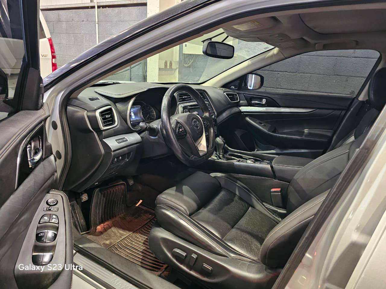 2017 NISSAN MAXIMA — 132684 Miles — Lot 6HC405246 — Main - Marhaba Auctions Used Cars - Image 10