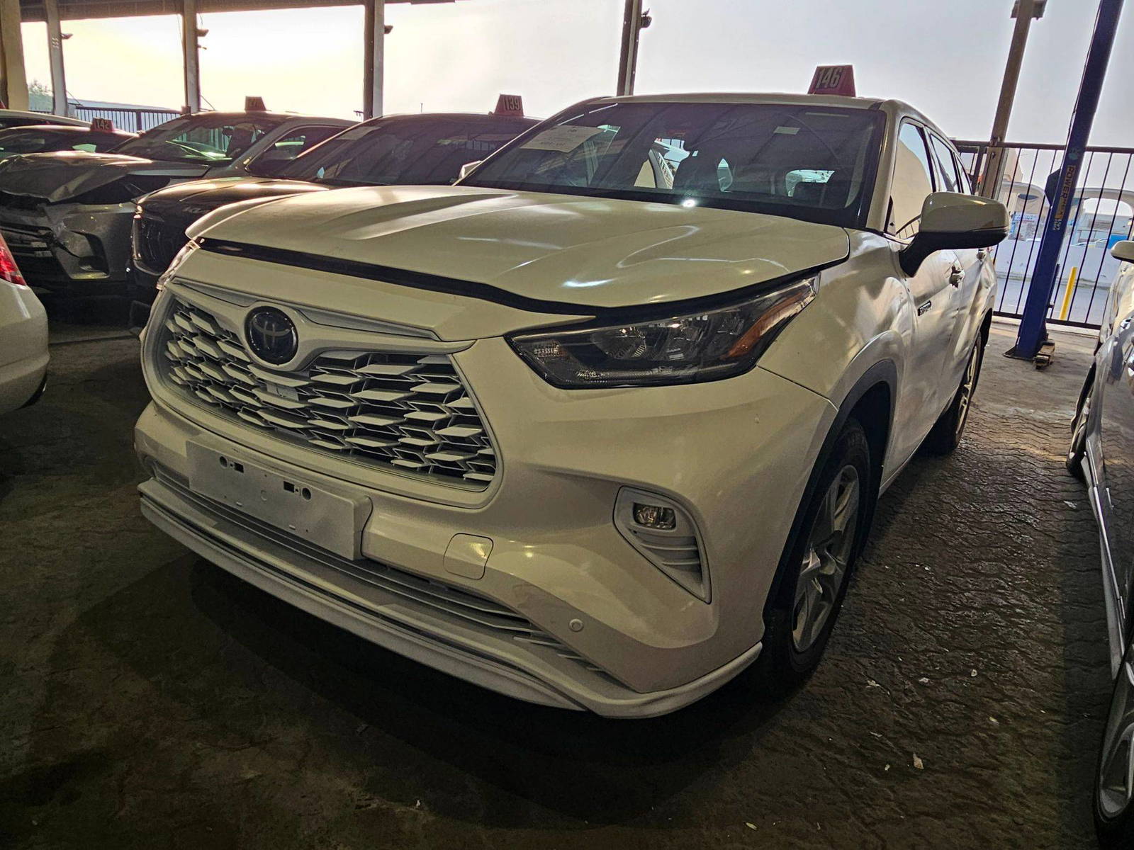 2021 TOYOTA HIGHLANDER — 999999 KM — Lot S070470 — Main - Marhaba Auctions Used Cars - Image 5