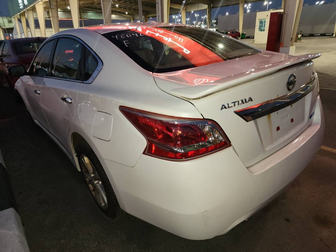 2013 NISSAN ALTIMA — 150871 Miles — Lot 38723601 - Marhaba Auctions Used Cars - Image 10