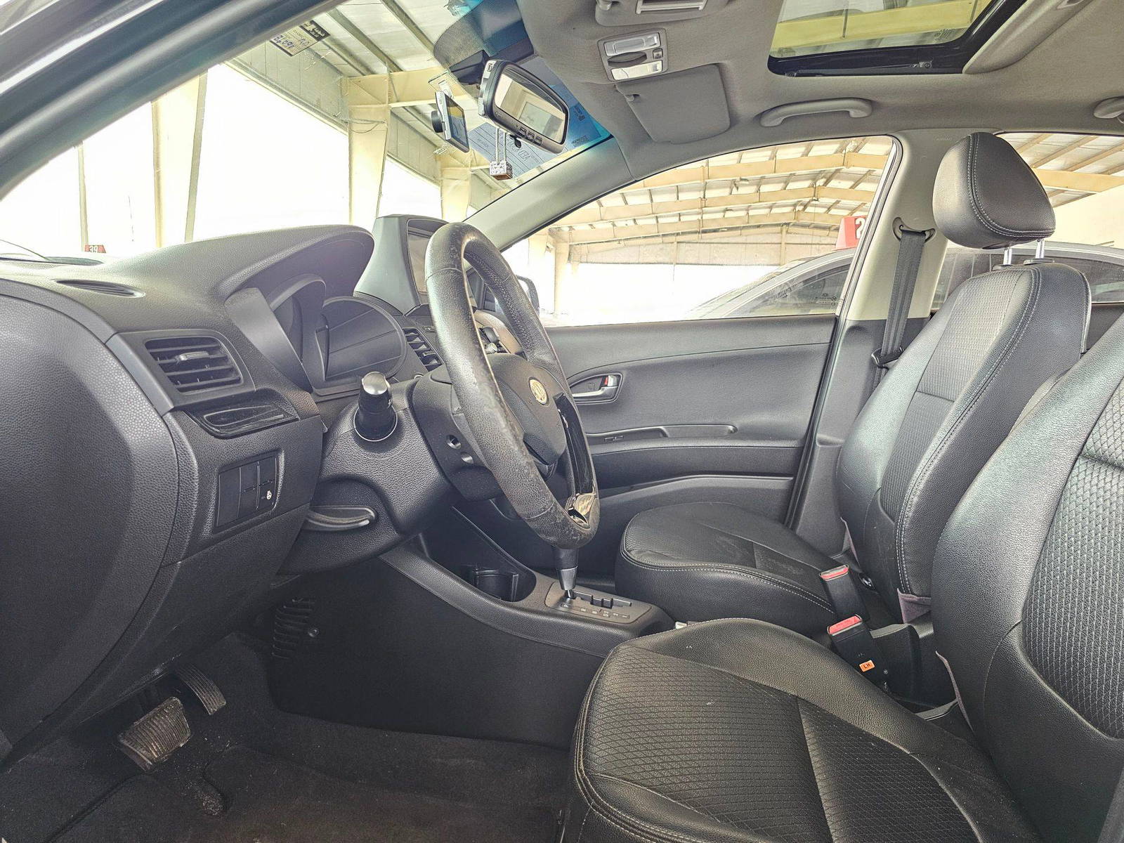 2012 KIA MORNING — 86090 KM — Lot 044281 — Souq - Marhaba Auctions Used Cars - Image 9