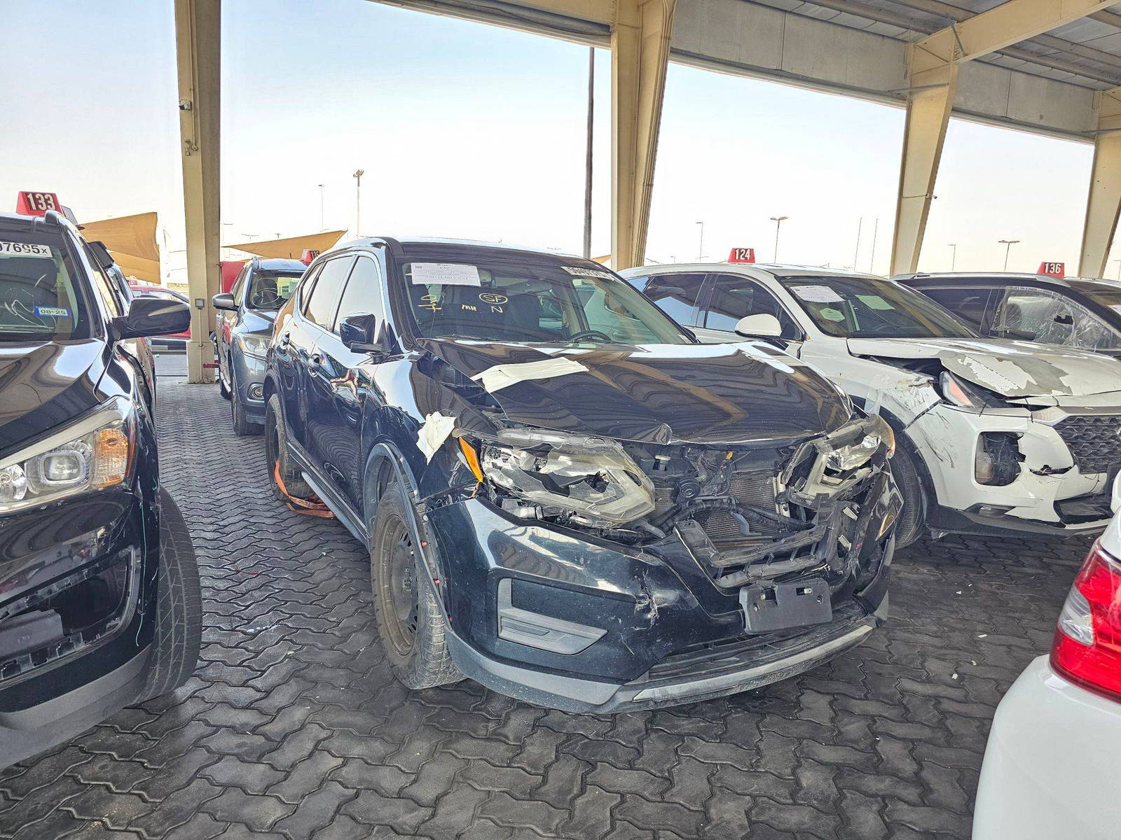 NISSAN ROGUE 2017 - Marhaba Auction Used Cars - Image 4