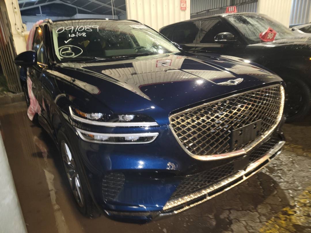 2023 GENESIS GV70 — 11698 Miles — Lot U091089 - Marhaba Auctions Used Cars - Image 5
