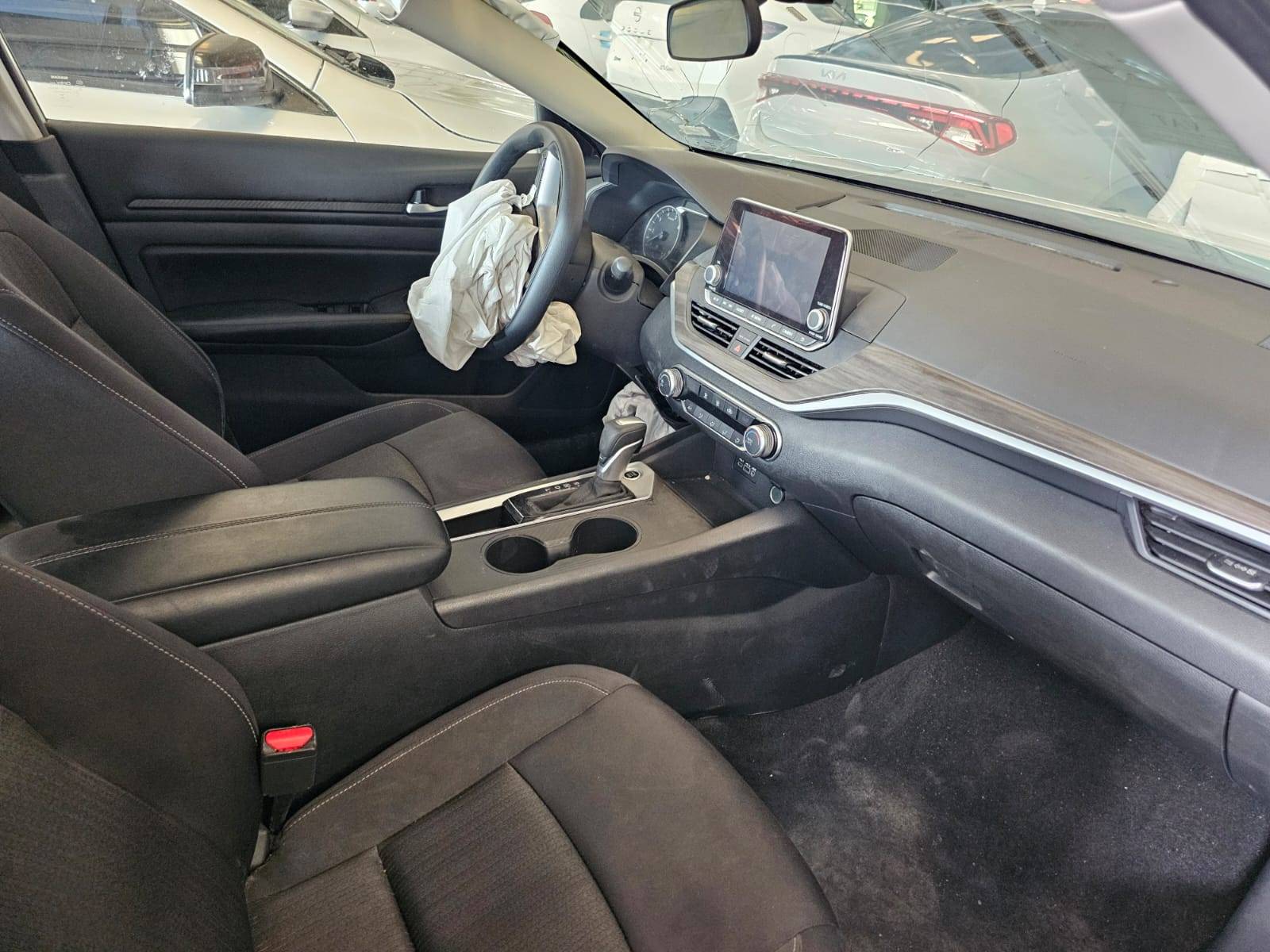 2025 NISSAN ALTIMA — 38560 Miles — Lot N346607 — Main - Marhaba Auctions Used Cars - Image 9