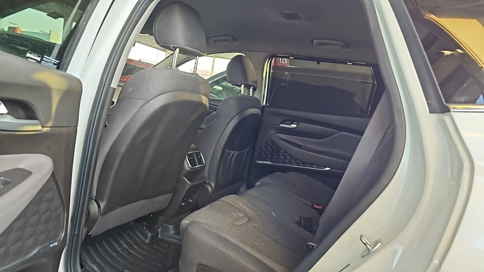 2020 HYUNDAI SANTA FE — 65110 Miles — Lot 7LH145267 — Souq - Marhaba Auctions Used Cars - Image 7