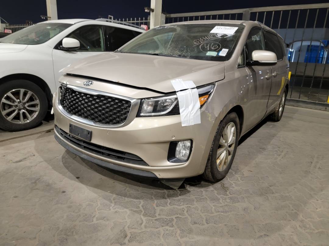 2017 KIA SEDONA — 190754 Miles — Lot 42176607 — Souq - Marhaba Auctions Used Cars - Image 5