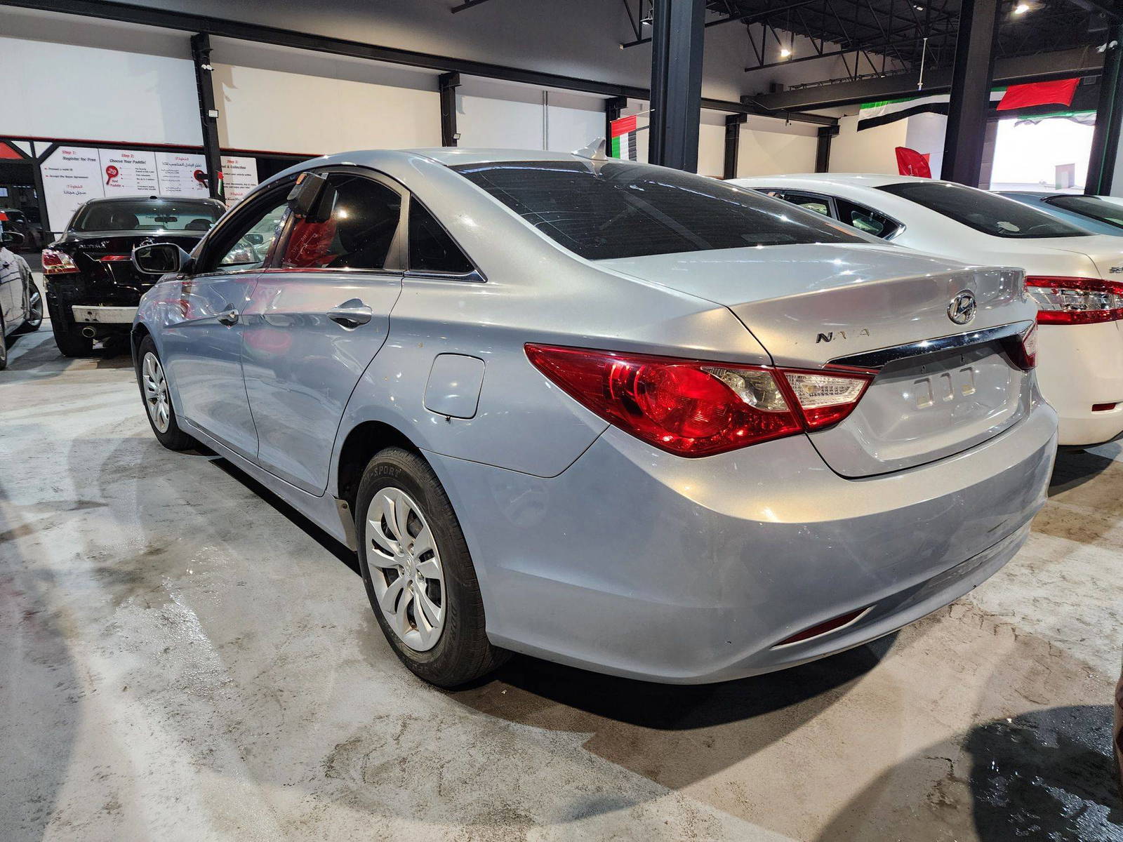 2011 HYUNDAI SONATA — 186970 Miles — Lot 55405034 — Souq - Marhaba Auctions Used Cars - Image 6