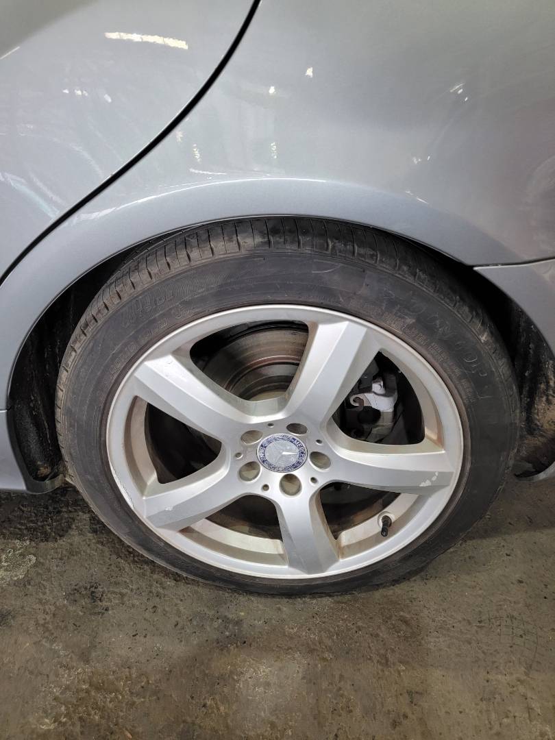 2014 MERCEDES BENZ CLS 350 — 235832 KM — Lot A094470 — Main - Marhaba Auctions Used Cars - Image 9