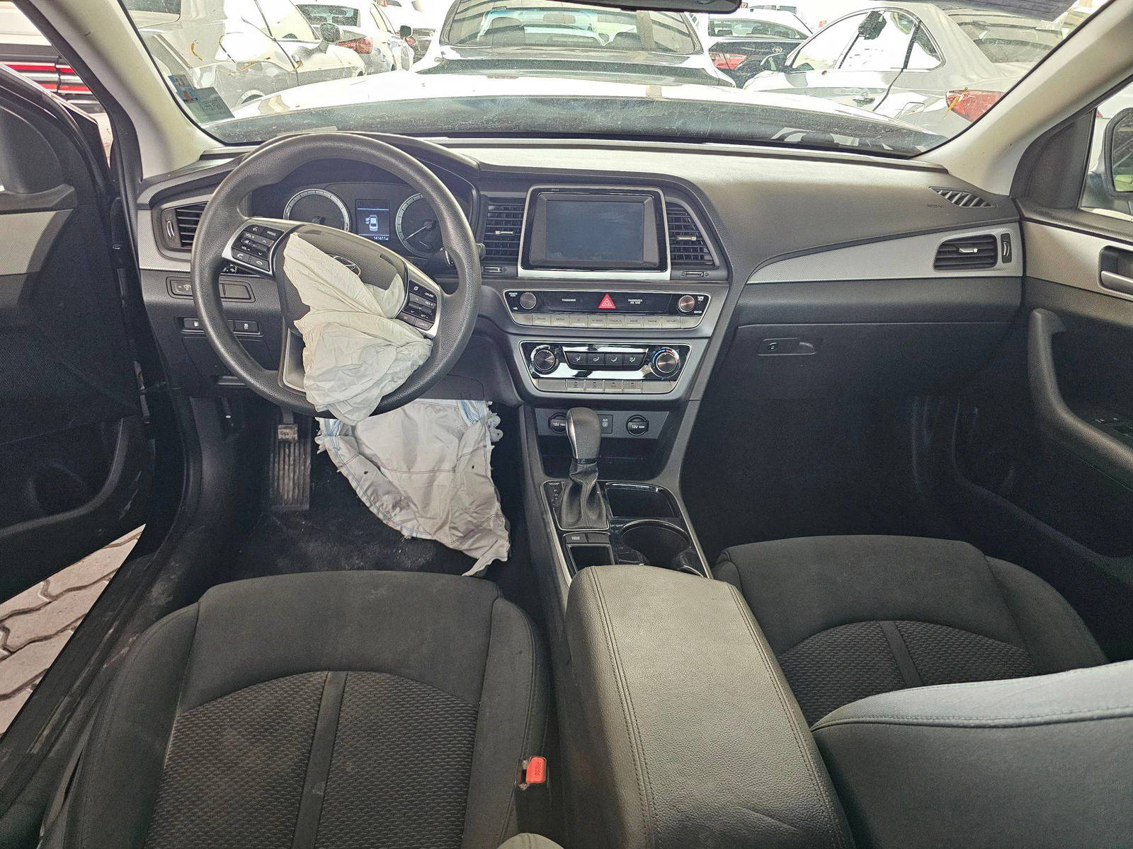 HYUNDAI SONATA 2019 - Marhaba Auction Used Cars - Image 7