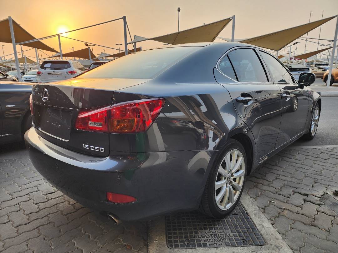 2007 LEXUS IS 250 — 144419 KM — Lot 27729 — Main - Marhaba Auctions Used Cars - Image 5
