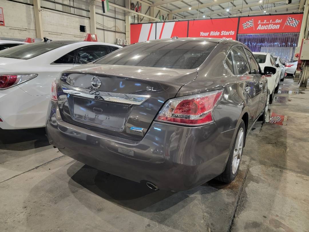 2013 NISSAN ALTIMA — 152252 Miles — Lot 5DC105460 — Main - Marhaba Auctions Used Cars - Image 3