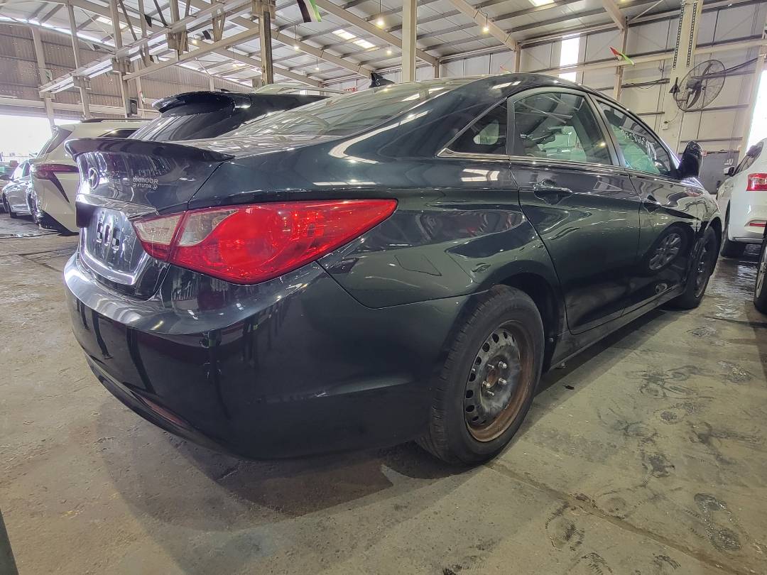 2012 HYUNDAI SONATA — 165487 Miles — Lot 37286654 — Main - Marhaba Auctions Used Cars - Image 4