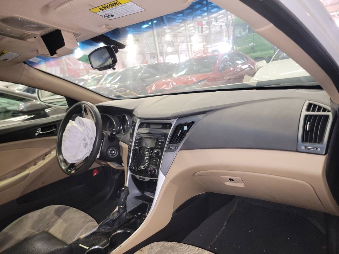 2012 HYUNDAI SONATA — 106375 Miles — Lot 38459778 - Marhaba Auctions Used Cars - Image 6