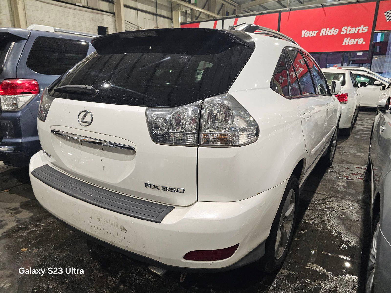 2007 LEXUS RX 350 — 169010 Miles — Lot 032785 — Main - Marhaba Auctions Used Cars - Image 3