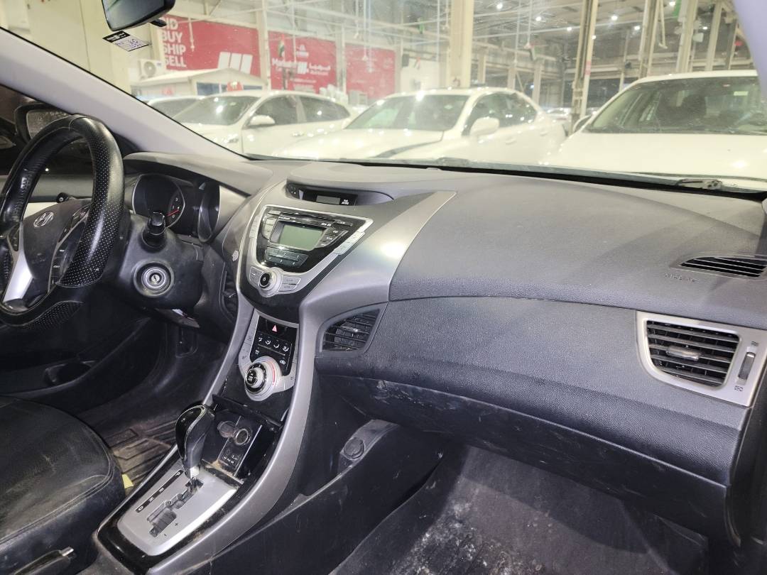 2011 HYUNDAI ELANTRA — 162241 Miles — Lot BH020127 - Marhaba Auctions Used Cars - Image 5