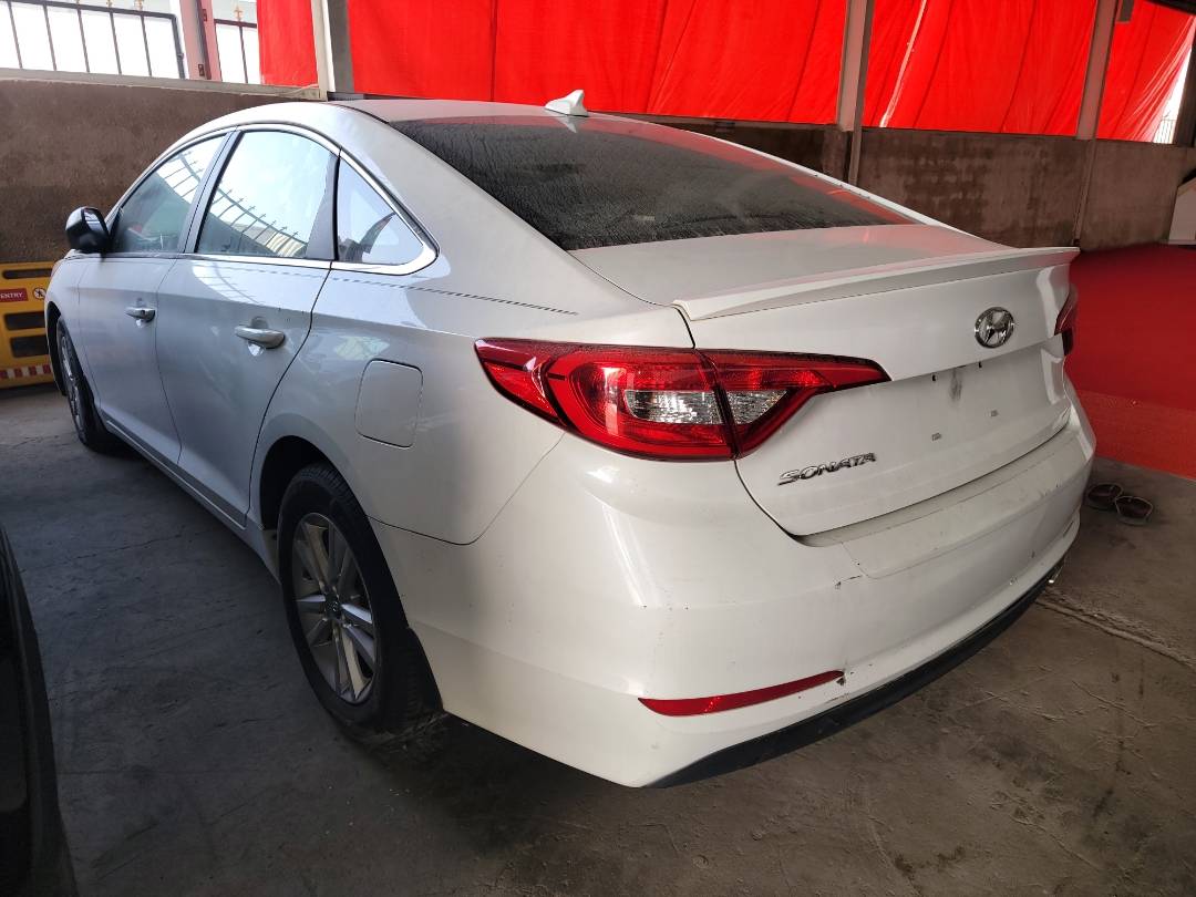 2015 HYUNDAI SONATA — 164971 Miles — Lot 36332346 - Marhaba Auctions Used Cars - Image 3