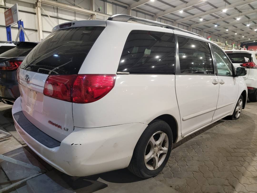 2008 TOYOTA SIENNA — 208882 Miles — Lot 8S104840 — Main - Marhaba Auctions Used Cars - Image 5