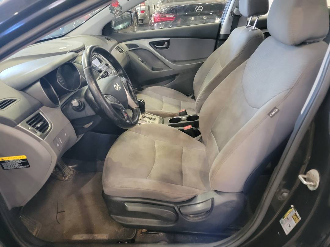 2013 HYUNDAI ELANTRA — 258292 KM — Lot 12036045 — Main - Marhaba Auctions Used Cars - Image 8