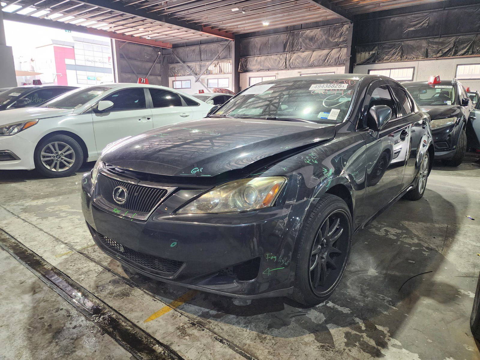2007 LEXUS IS 250 — 166982 Miles — Lot 72016314 — Souq - Marhaba Auctions Used Cars - Image 5