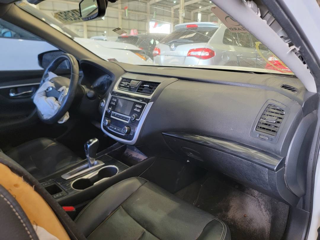 2018 NISSAN ALTIMA — 118050 Miles — Lot JC192166 — Main - Marhaba Auctions Used Cars - Image 9