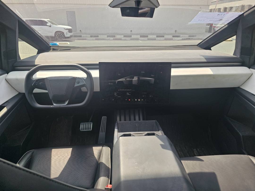 TESLA CYBERTRUCK 2024 - Marhaba Auction Used Cars - Image 8