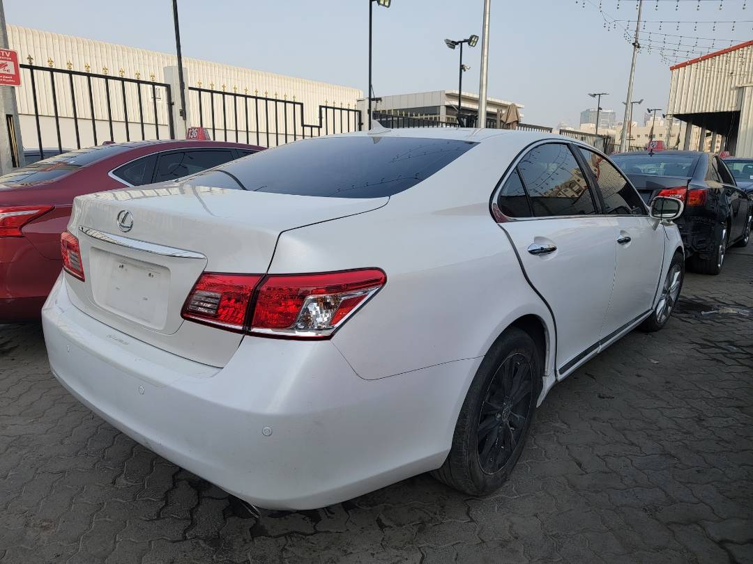2012 LEXUS ES 350 — 116975 Miles — Lot 8C2497904 — Main - Marhaba Auctions Used Cars - Image 3