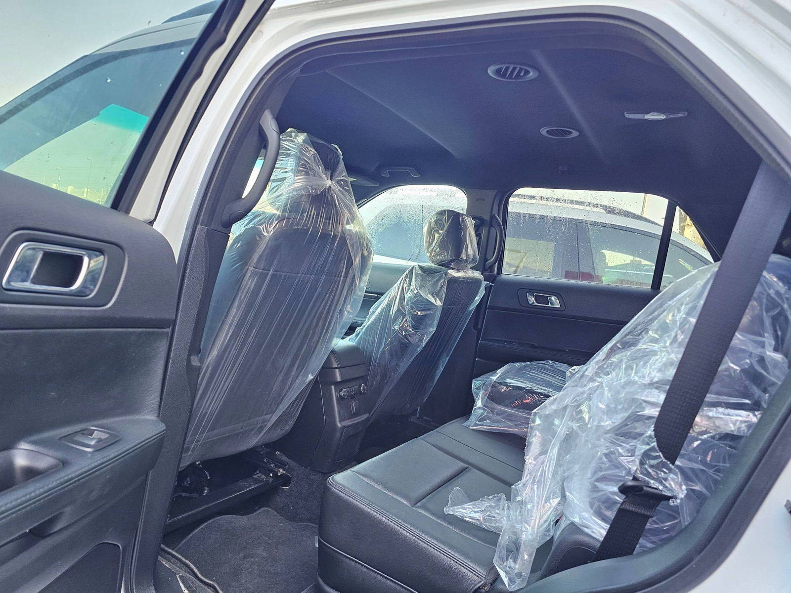 FORD EXPLORER 2017 - Marhaba Auction Used Cars - Image 6